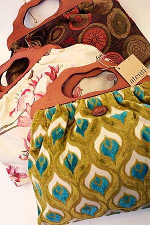 Atenti Designs Carpet Knitting Bag