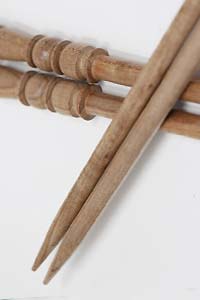 Surina Swivel Top Wood Knitting Needles