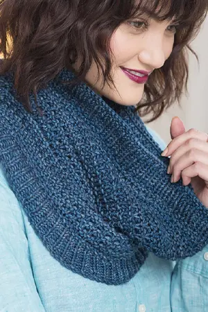 Malabrigo Book 10 - Rios waterfront