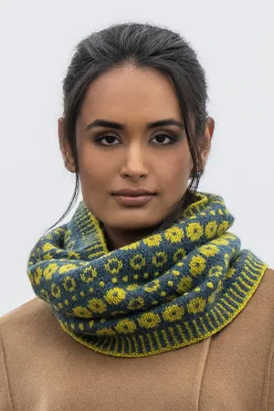 Blue Sky Knitkit - Orbital Cowl