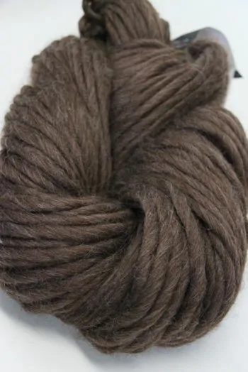 Cascade Magnum in Mocha Heather