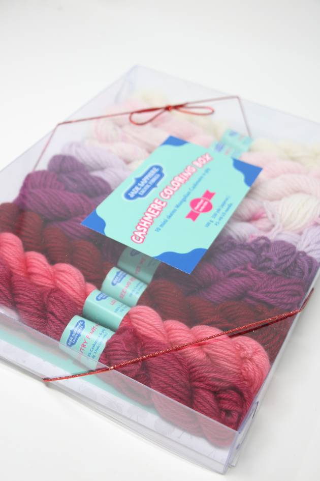 Cashmere Coloring Box - Yarn Kit