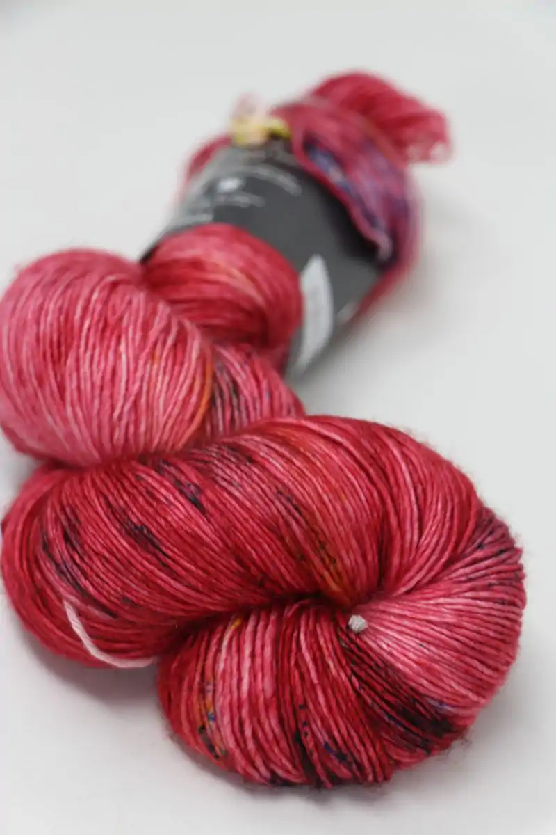 Tosh Light | Shy Girl (519-O) | Fabulous Yarn