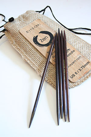 Double Pointed Knitting Needles - Set of 5 / US 13